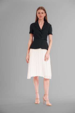 SHORT SLEEVE BUTTON FRONT PLEATED JACKET DRESS