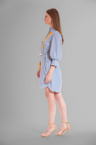 SHORT DRESS W TIE WAIST & EMB. DETAILING