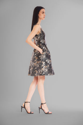 SLVLESS SHORT DRESS