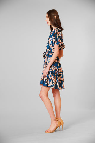 short puff slv v neck mini dress w self tie