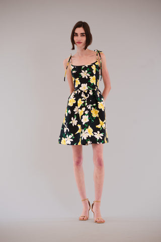 SLVLESS PRINTED SHORT DRESS W BOW DETIALS