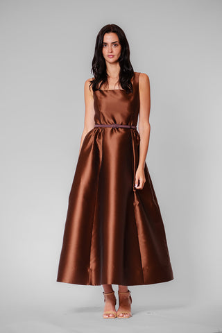 SLVLESS SQUARE NECK MIDI DRESS W VELVET BELT